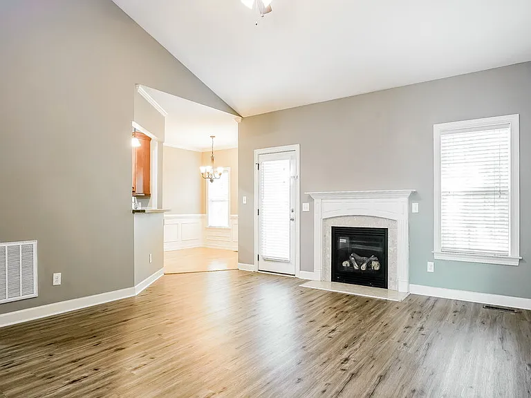 29 Westcote Ln — Photo 3