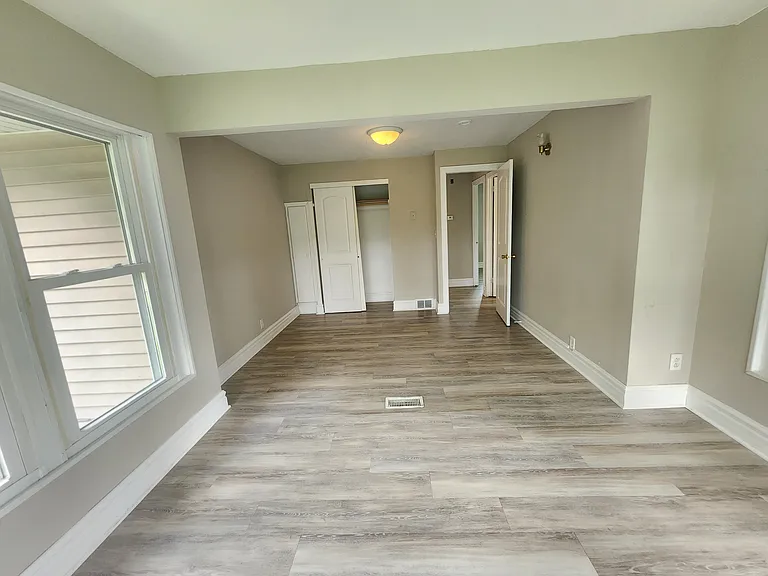 Master Bedroom with sitting porch