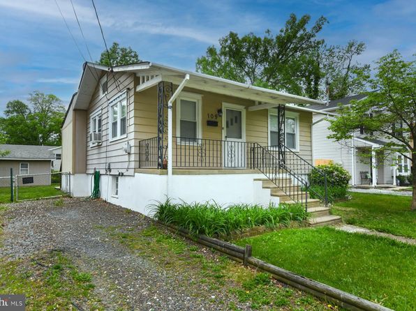 109 E Crestwood Ave, Somerdale, NJ 08083