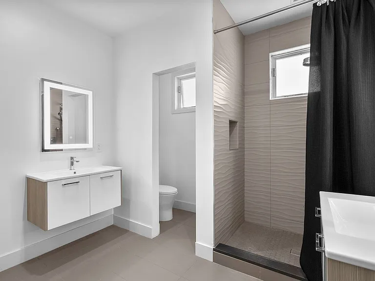 6010 Wilmett Rd — Photo 34