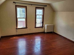 395 E 2nd St #3C, Brooklyn, NY 11218