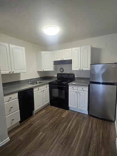 3602 NE 73rd Pl #4 Photo 1