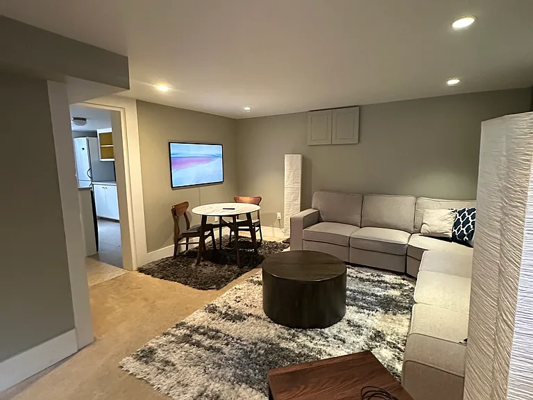 2465 W 2nd Ave #B — Photo 3