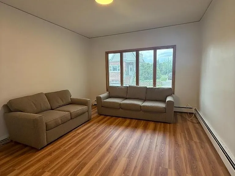 120 Market St #1 — Photo 4