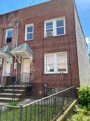 Sold by Superior Realty Service | media 5