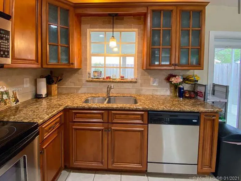 1378 Osprey Ct — Photo 27