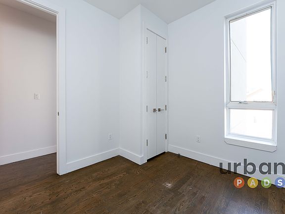5th image of 2717 Snyder Ave #3K