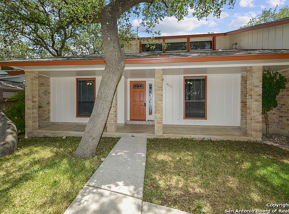 2nd image of 8511 Chimneyhill St