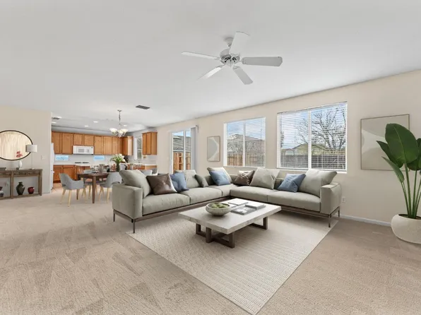 1946 Maverick Dr, Plumas Lake, CA 95961