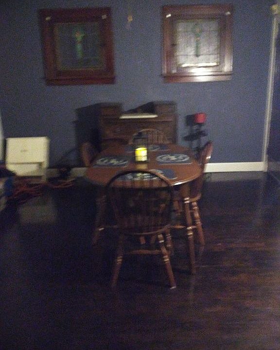 2nd image of 4033 Eichelberger St