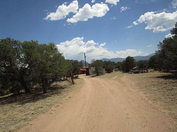 3rd image of 1402 County Road 634