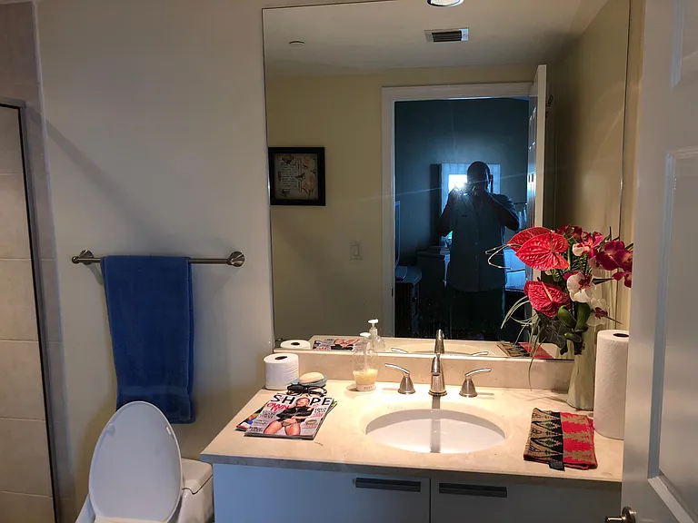 241 Riverside Dr #2102-2 — Photo 37