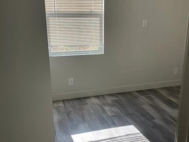 8645 SE 156th Ave — Photo 15