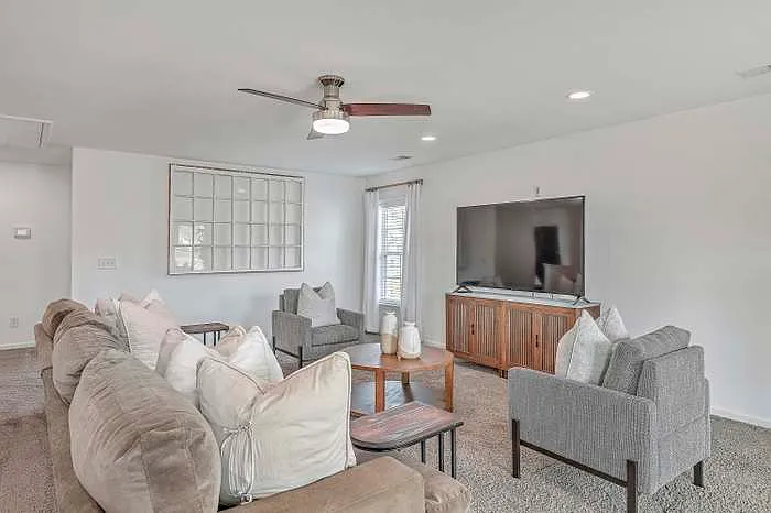 217 Clear Sky Ln — Photo 20