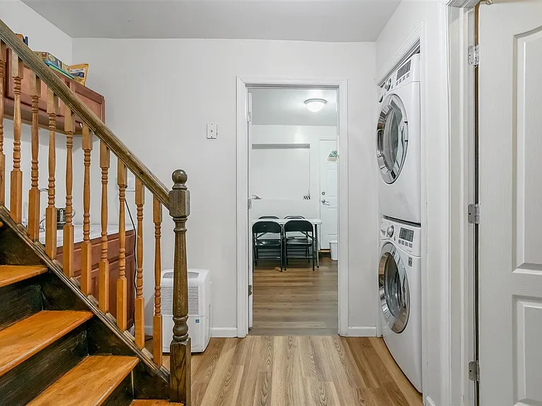 21 Nelshore Dr — Photo 7
