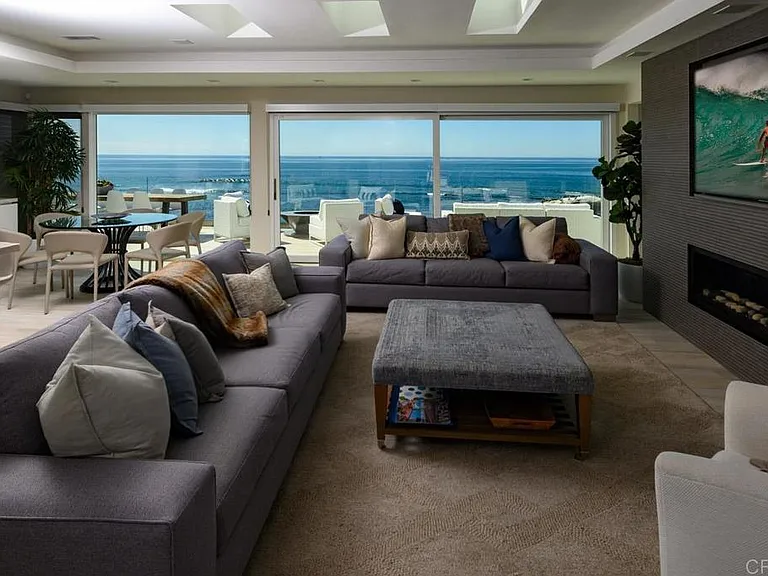 5680 Dolphin Pl — Photo 13