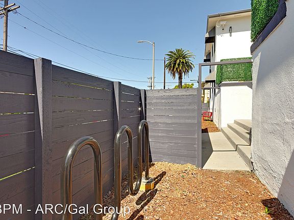 3rd image of 4233 Burns Ave #9191036