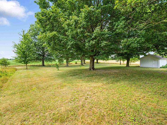 3rd image of 4352 County Road 41