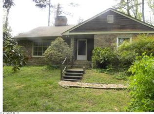 1324 Hioaks Rd, Richmond, VA 23225