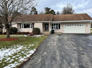 22 Tall Pines Blvd, Warren, PA 16365