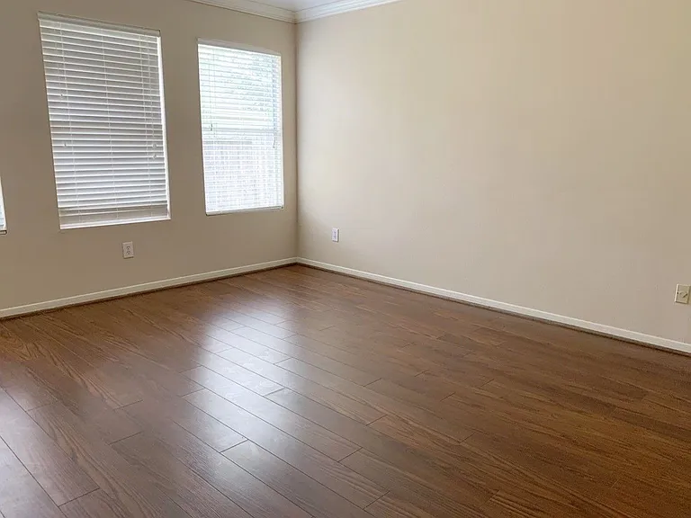 2747 Lofty Elm St — Photo 11