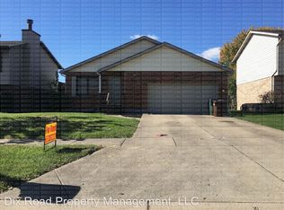 2660 Halifax Dr, Middletown, OH 45044