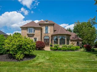 2027 Broad Hill Farms Rd, Coraopolis, PA 15108