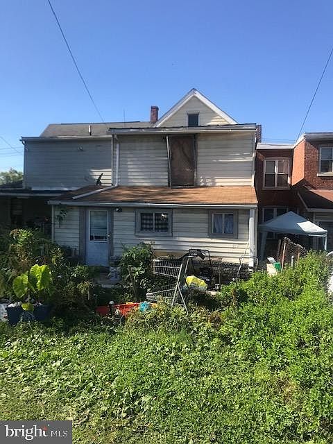 2nd image of 620 S 2nd St