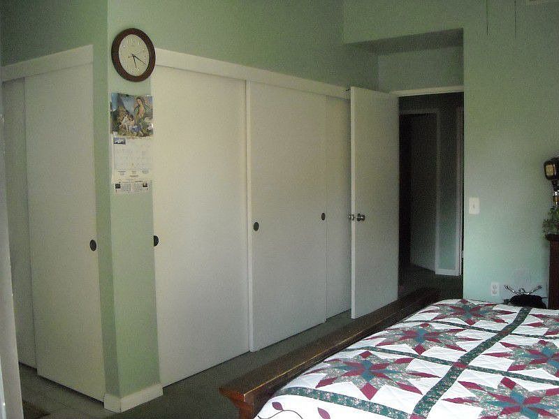 2nd image of 1125 Privet St