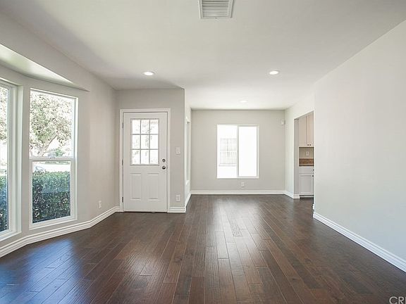 5th image of 17558 Lemay Pl