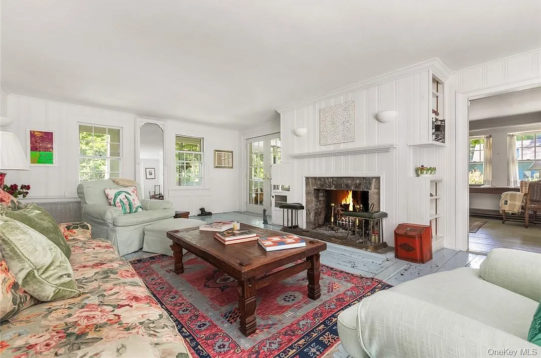6 bed, 4.0 bath, 3872 sqft, $10,500 — Photo 4