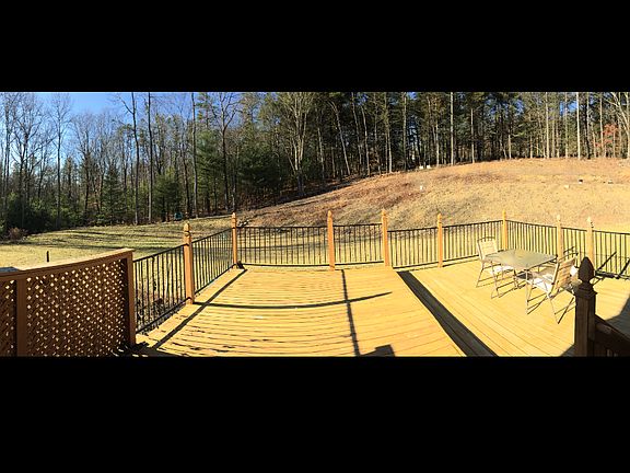 Deck / Backyard
