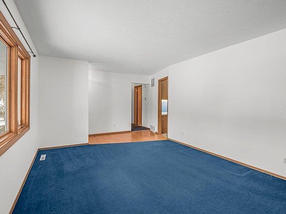 4th image of 13248 Humboldt Ave S