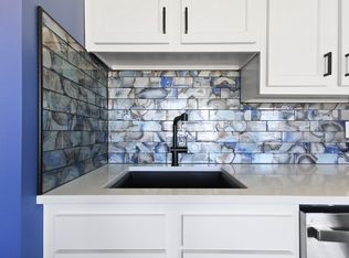 416 N College Ave APT 5, Columbia, MO 65201