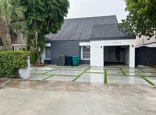 13595 SW 99th St, Miami, FL 33186