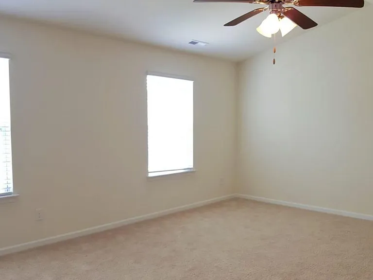 616 Rose Mallow Dr — Photo 6