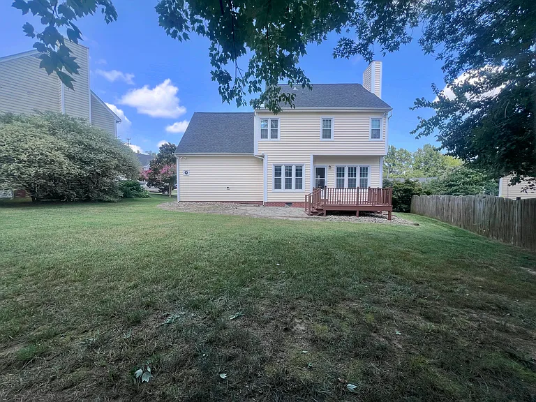 2029 Battlewood Rd — Photo 37