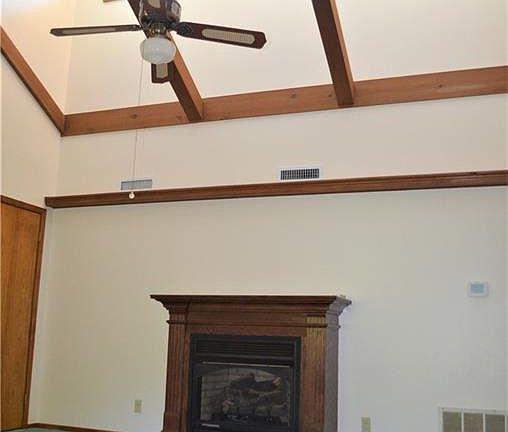 3rd image of 804 N College St
