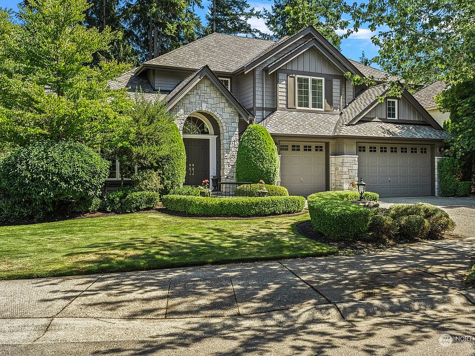 1st image of 15319 3rd Drive SE
