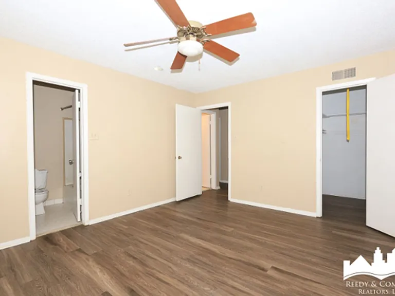 2835 Toehill Cv — Photo 18