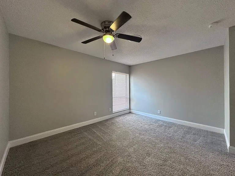 The Hammond Apartments — Photo 176