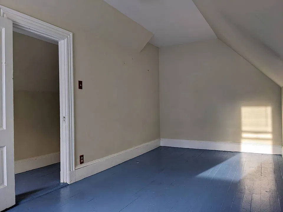 31 Rexhame St #2