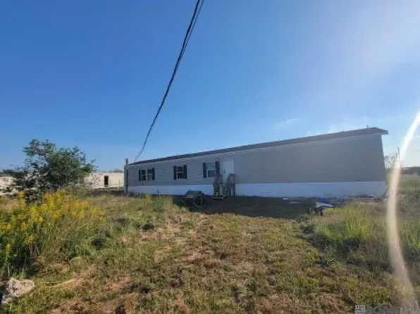 241 Ewell St, Belle Rose, LA 70341