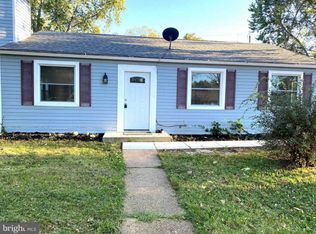 1613 Manning Rd, Glen Burnie, MD 21061