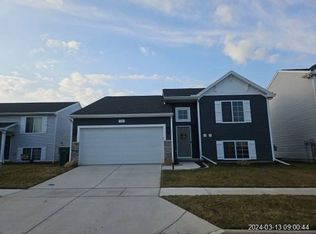 652 Jefferson Ln Unit 73, Milan, MI 48160