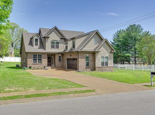 1600 Inverness Dr, Spring Hill, TN 37174
