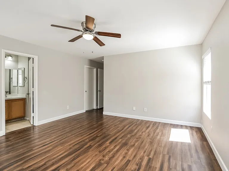 5016 Charlo Dr — Photo 10
