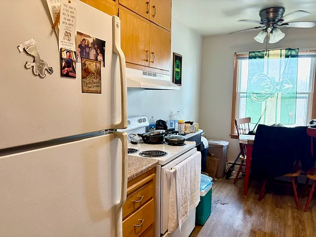 1659 Capital Ave #4 — Photo 3