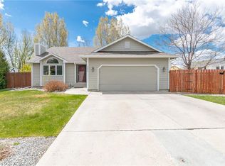 3682 Fort Laramie Dr, Billings, MT 59102
