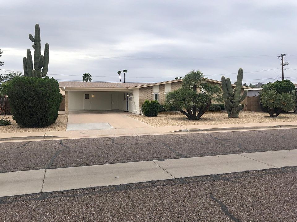 1st image of 3115 E Larkspur Dr